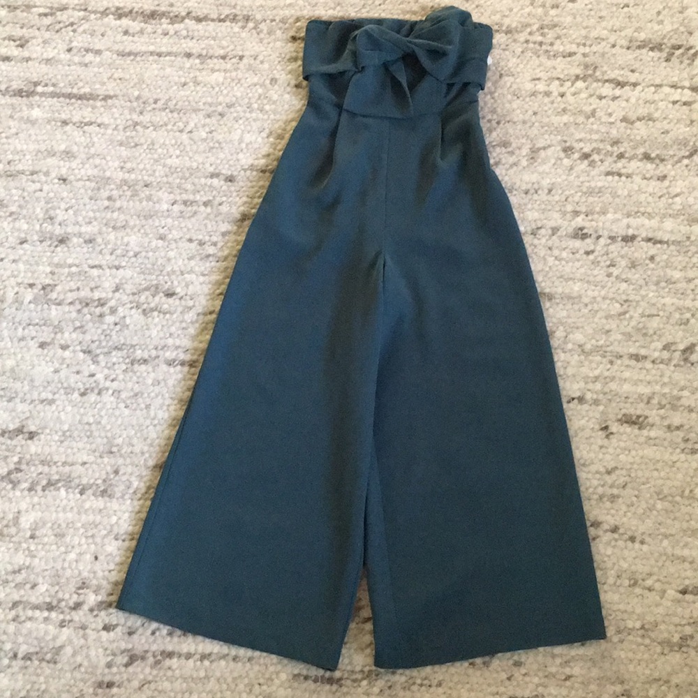 Jade Green Anthropologie Jumpsuit w/ bow in back